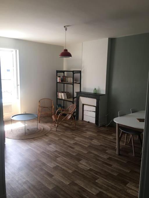 Appartement Avec Parking Proche Cathedrale Μπουρζ Εξωτερικό φωτογραφία