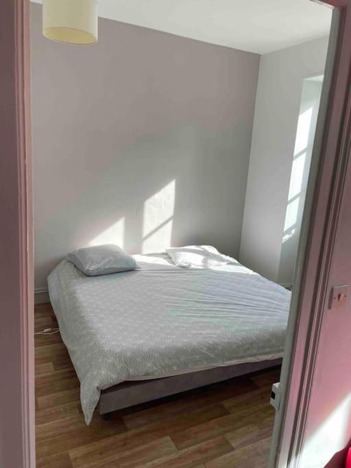 Appartement Avec Parking Proche Cathedrale Μπουρζ Εξωτερικό φωτογραφία